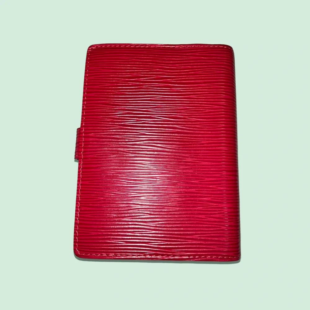 NOT FOR SALE! LOUIS VUITTON Small Red Epi Leather Ring Agenda Cover